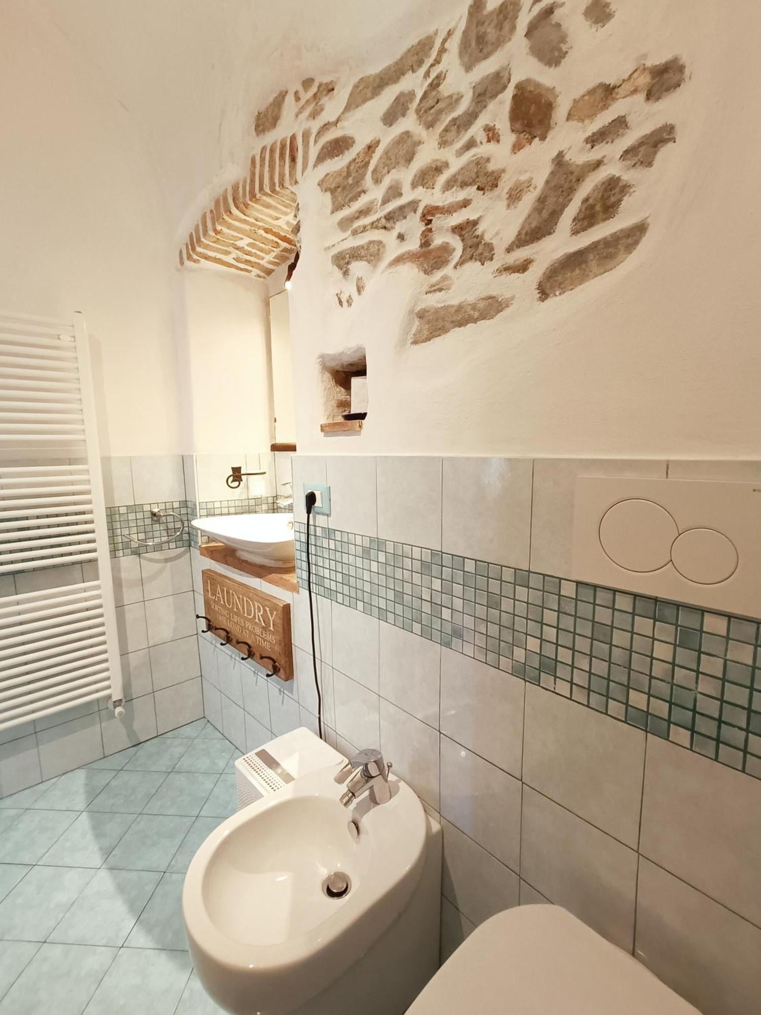 B&B Il Girasole Finale Ligure Luaran gambar