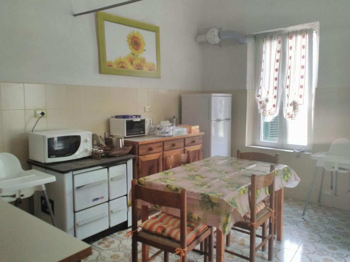 B&B Il Girasole Finale Ligure Luaran gambar